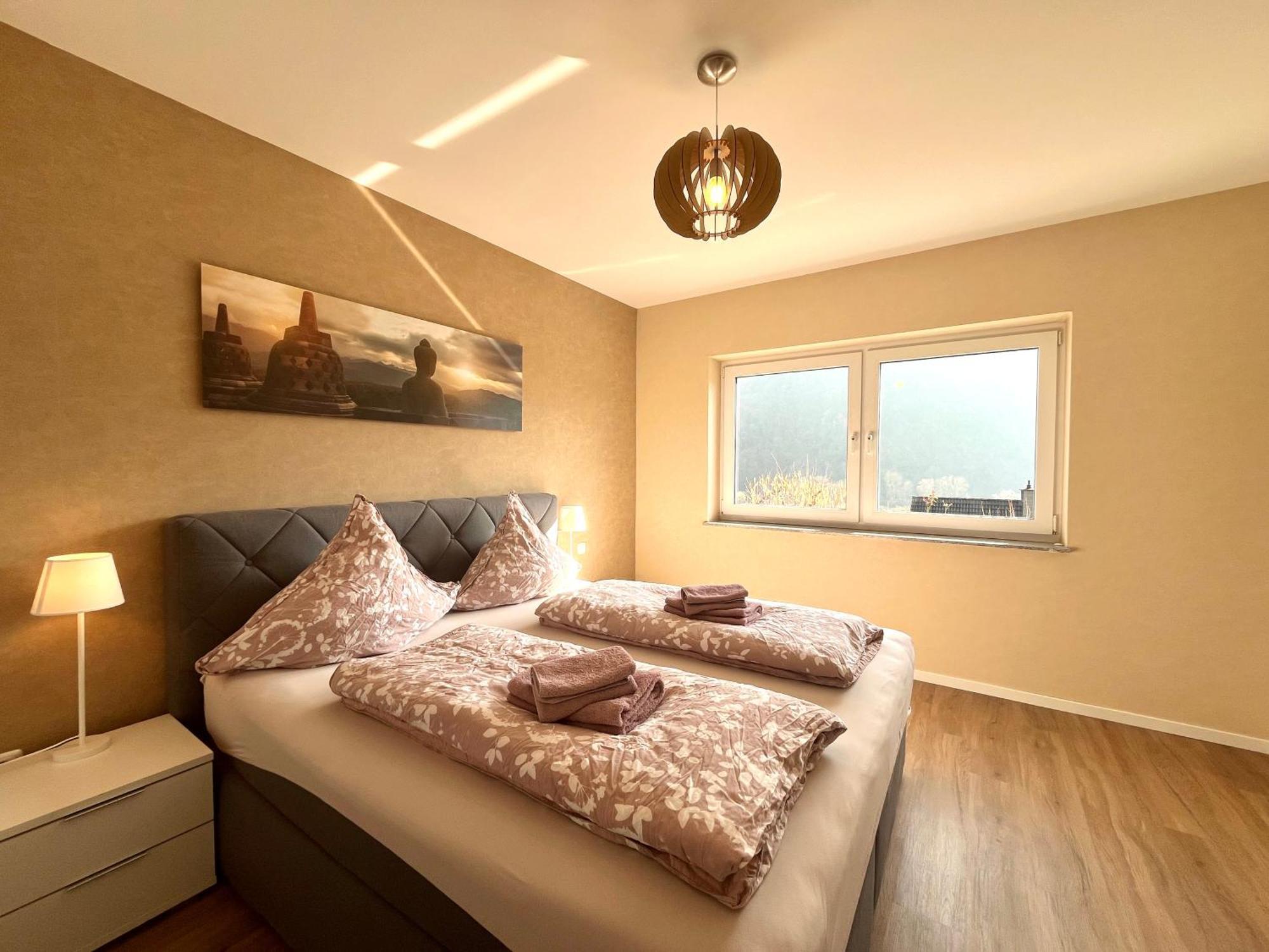 Ferienwohnung Sonnenterrasse, 1-4 Personen, 2 Schlafzimmer, Grosse Terrasse Müden Kültér fotó