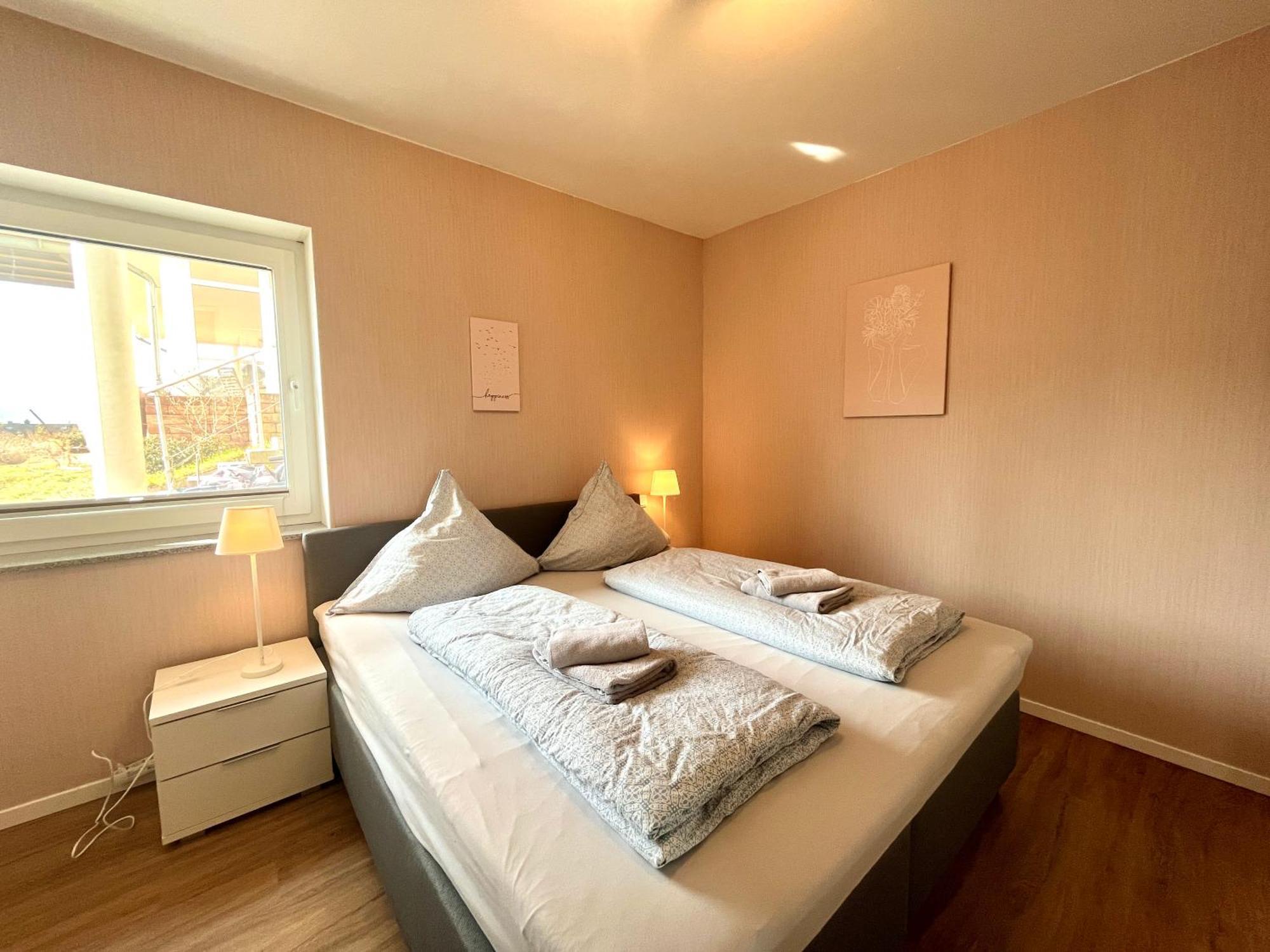Ferienwohnung Sonnenterrasse, 1-4 Personen, 2 Schlafzimmer, Grosse Terrasse Müden Kültér fotó