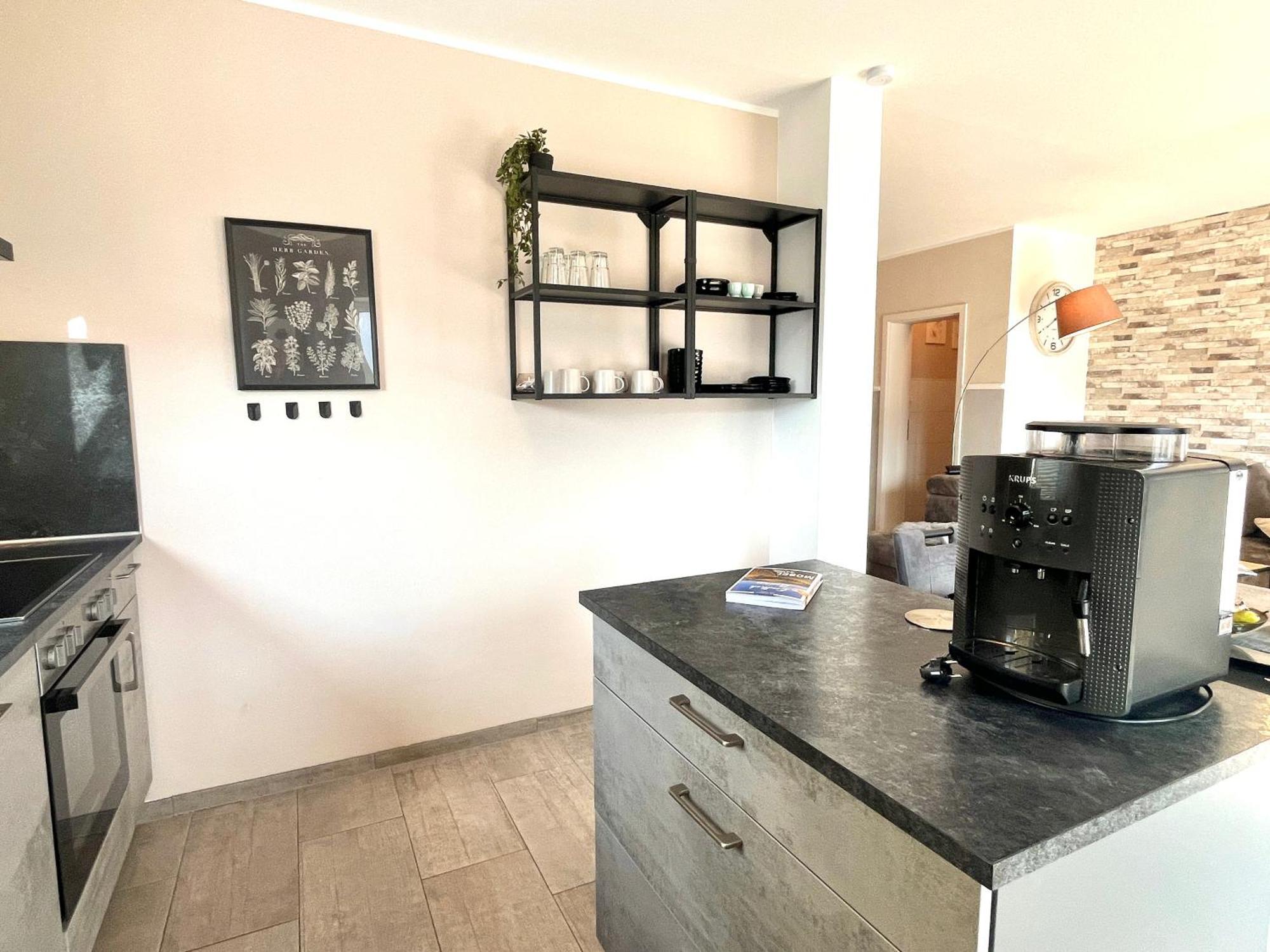 Ferienwohnung Sonnenterrasse, 1-4 Personen, 2 Schlafzimmer, Grosse Terrasse Müden Kültér fotó